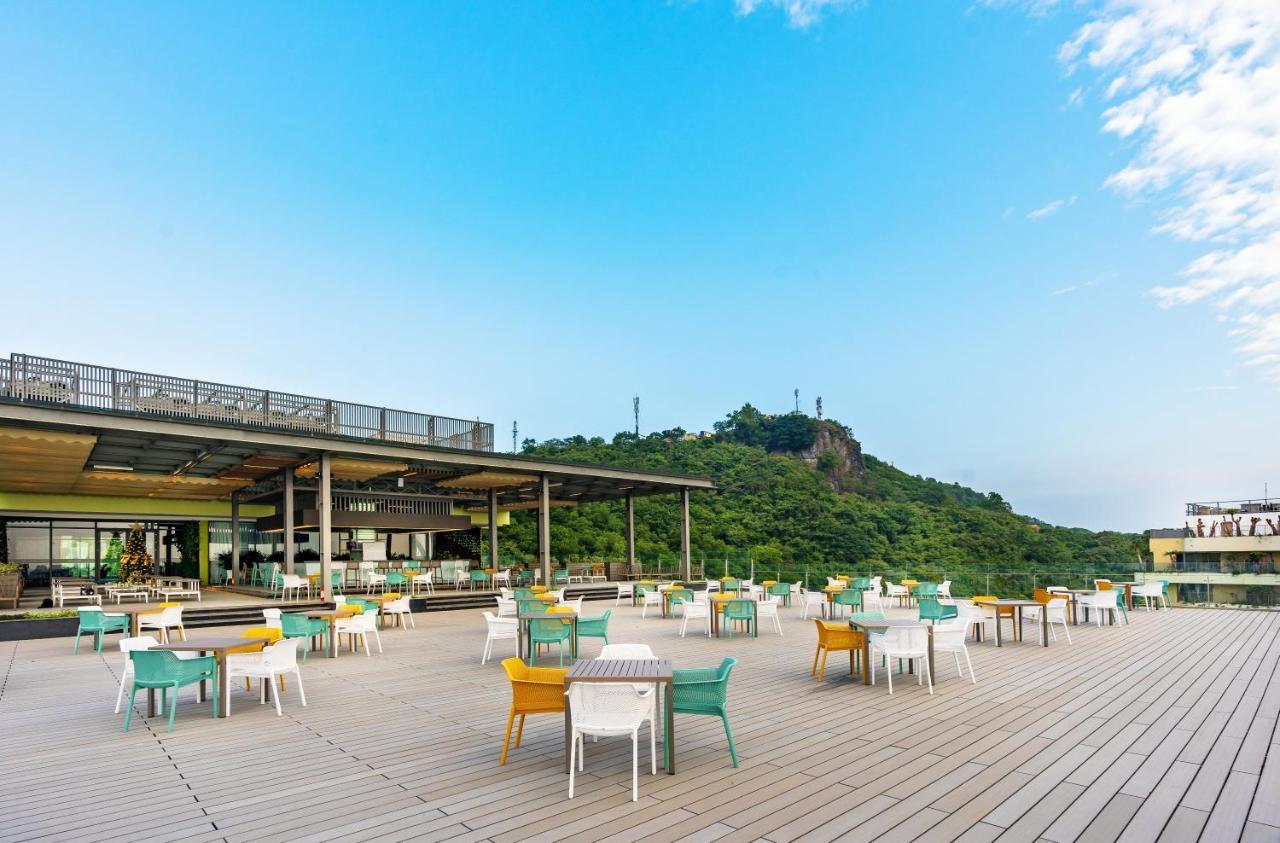 Flamingo Premium Lan Ha Bay Resort Hai Phong Exterior foto